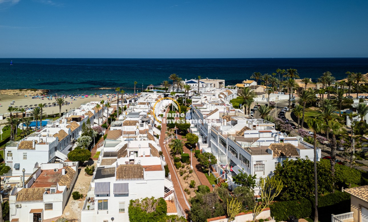 Resale - Town house - Cabo Roig - Beachside