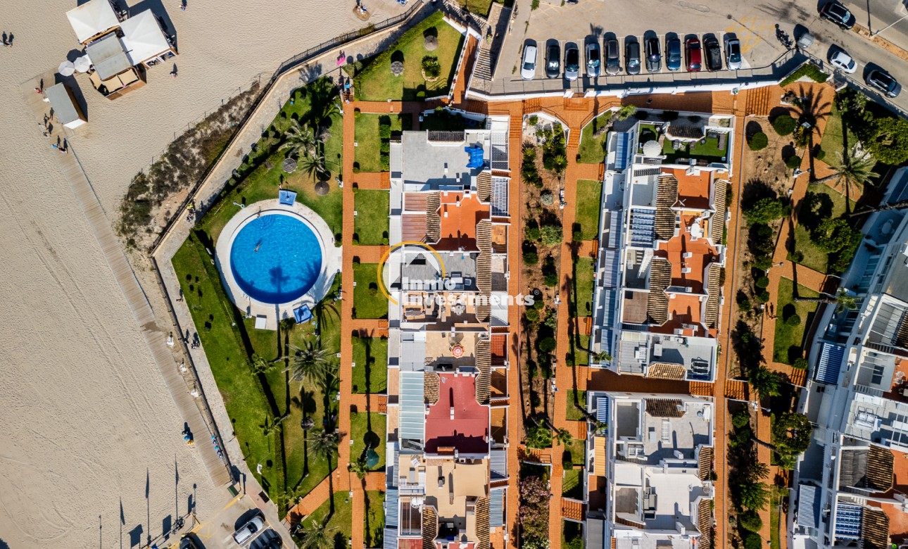 Resale - Town house - Cabo Roig - Beachside