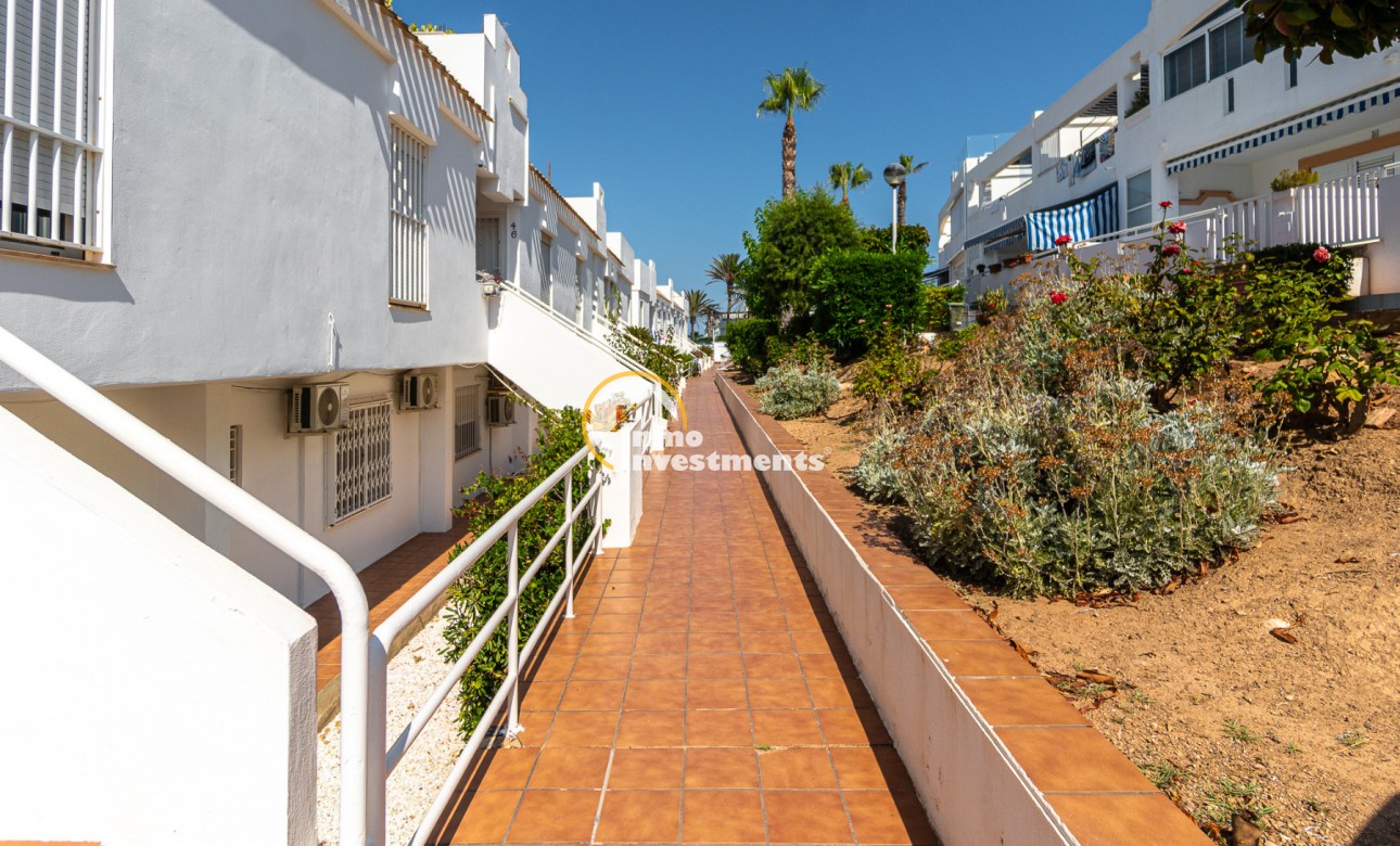 Resale - Town house - Cabo Roig - Beachside