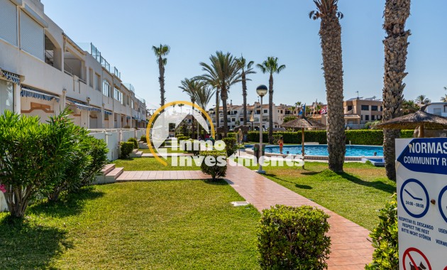 Resale - Town house - Cabo Roig - Beachside