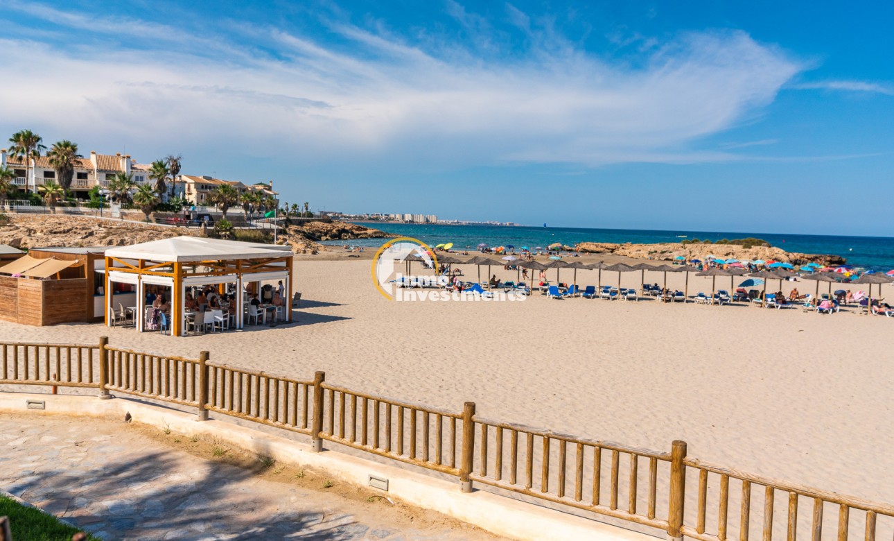 Resale - Town house - Cabo Roig - Beachside