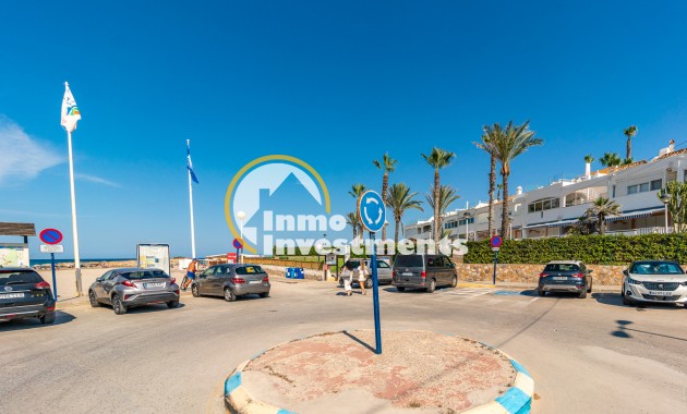 Resale - Town house - Cabo Roig - Beachside