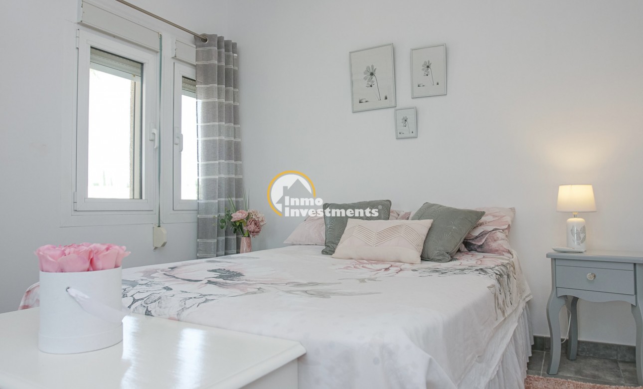 Resale - Town house - La Zenia - Beachside