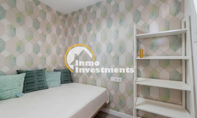 Till salu - Lägenhet - Torrevieja