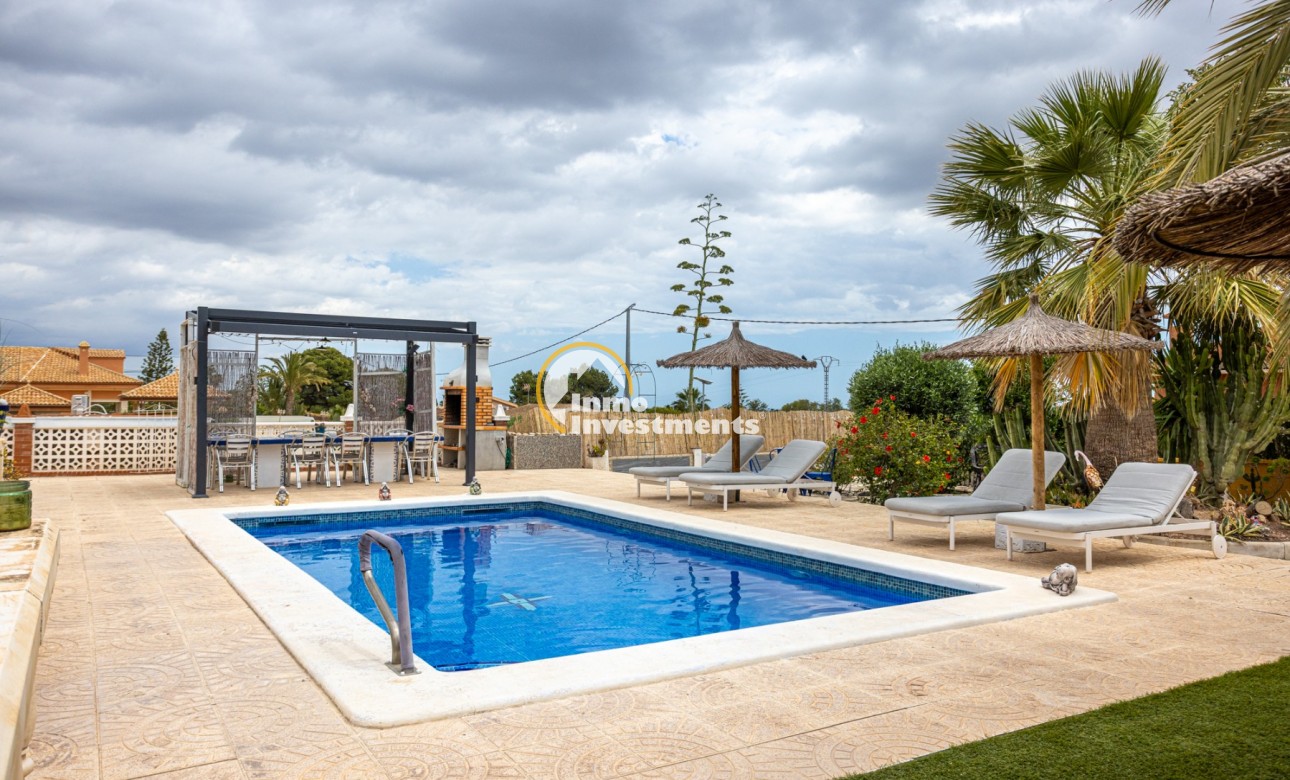 Till salu - Finca - Albatera