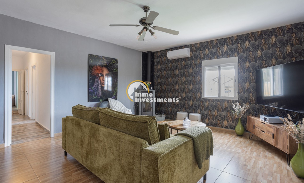 Till salu - Finca - Albatera