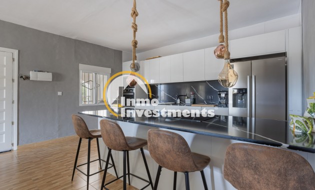 Till salu - Finca - Albatera