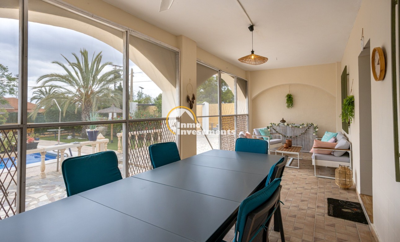 Till salu - Finca - Albatera