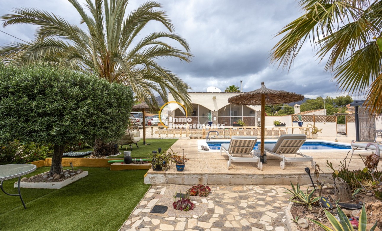 Till salu - Finca - Albatera