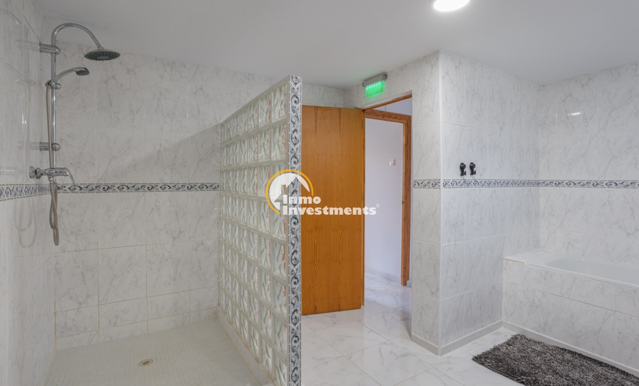 Till salu - Finca - Albatera