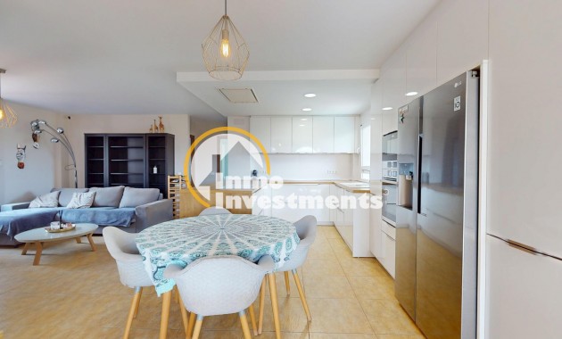 Resale - Villa - Orihuela Costa - La Zenia