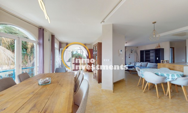 Resale - Villa - Orihuela Costa - La Zenia