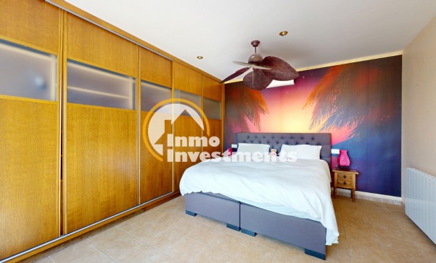 Resale - Villa - Orihuela Costa - La Zenia