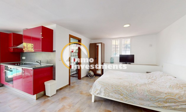 Resale - Villa - Orihuela Costa - La Zenia