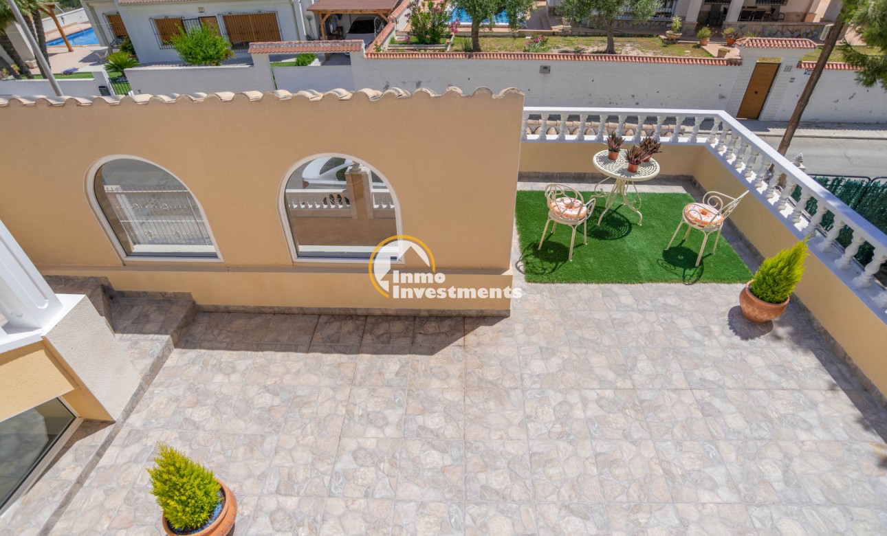 Resale - Villa - San Miguel de Salinas - Las Communicaciones