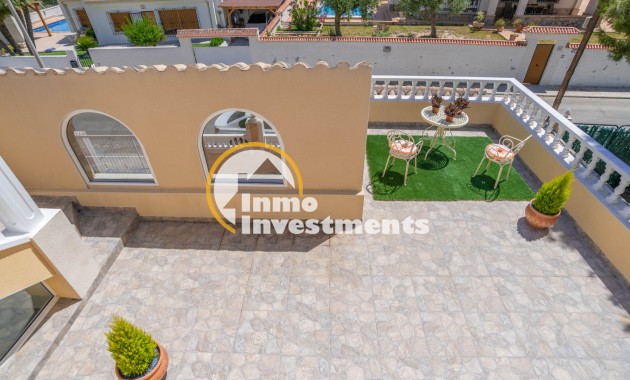 Resale - Villa - San Miguel de Salinas - Las Communicaciones