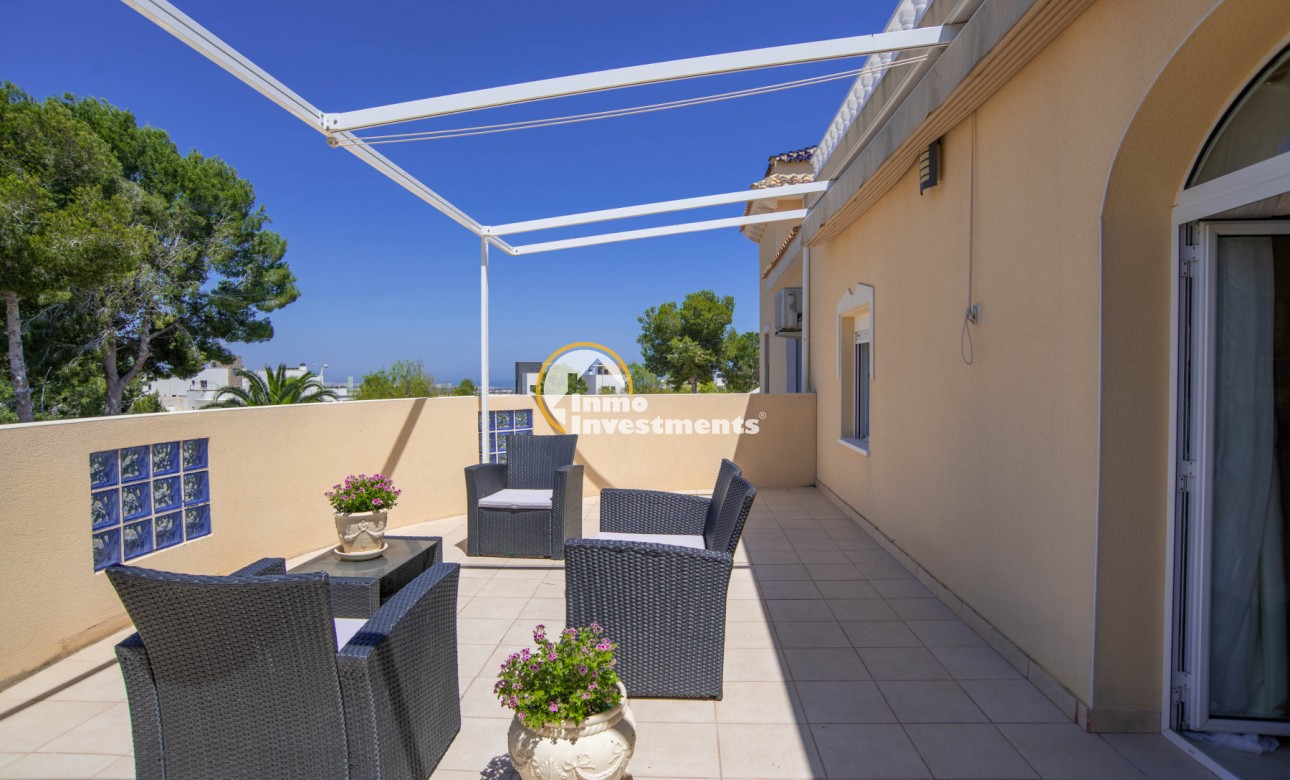 Resale - Villa - San Miguel de Salinas - Las Communicaciones