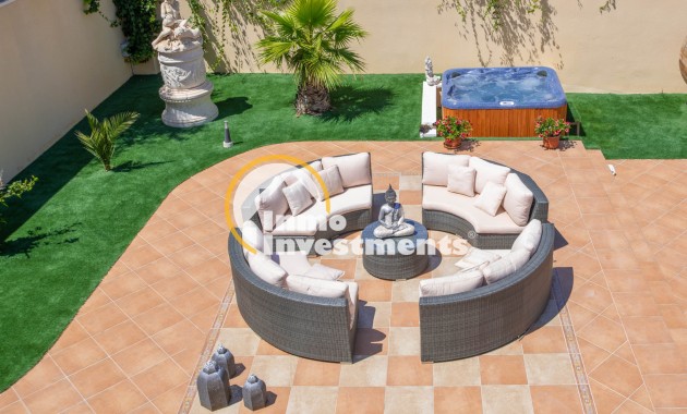 Resale - Villa - San Miguel de Salinas - Las Communicaciones