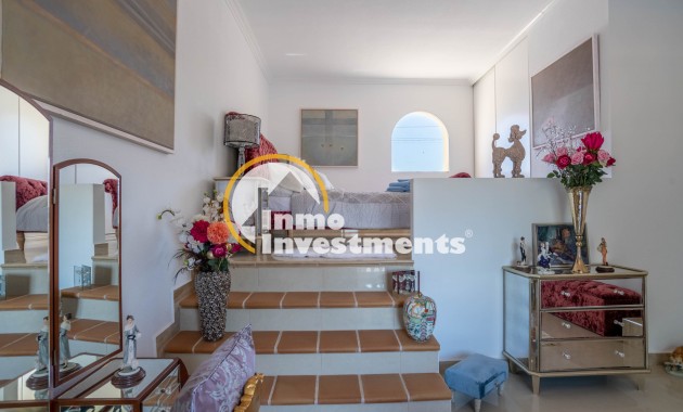 Resale - Villa - San Miguel de Salinas - Las Communicaciones