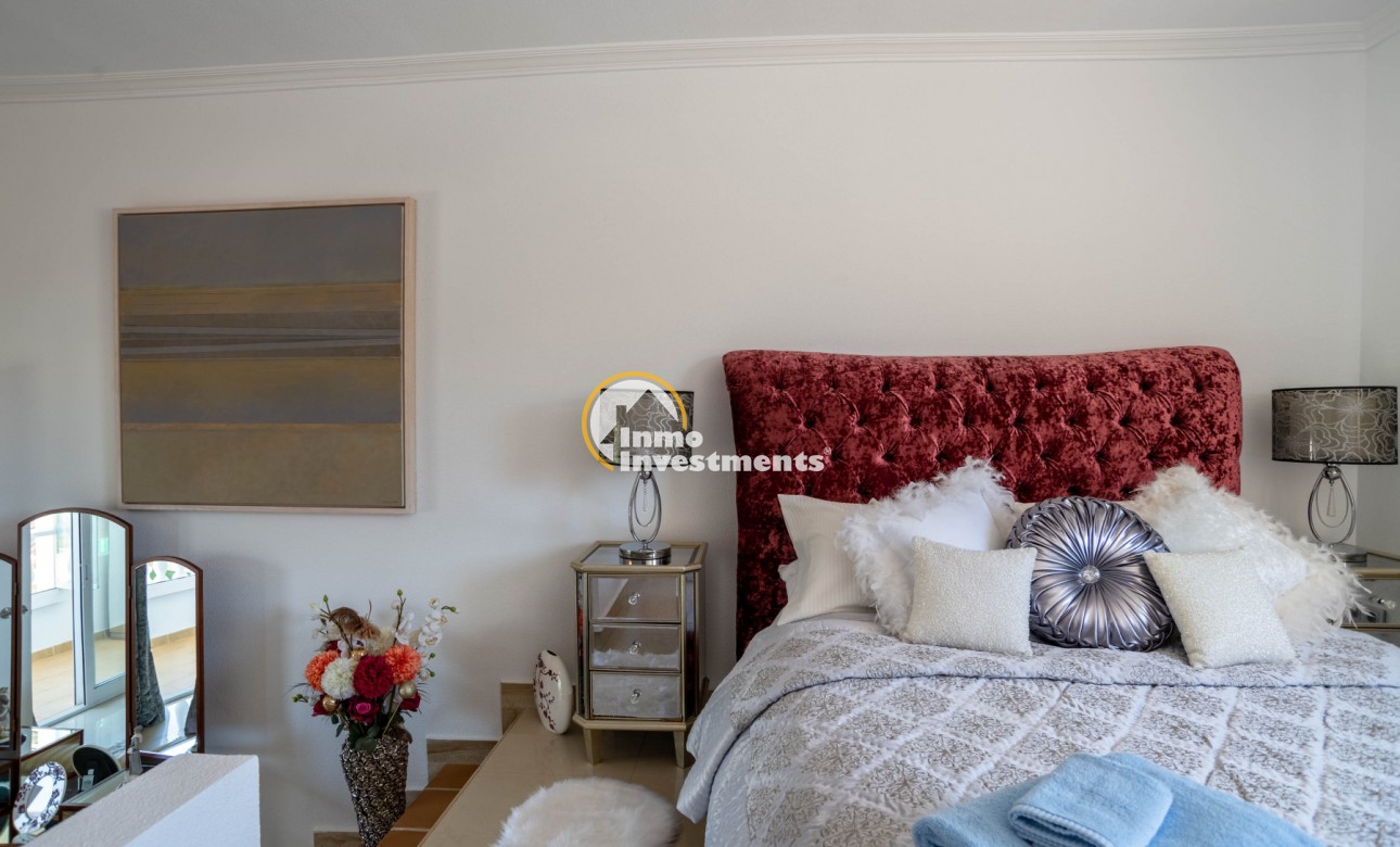 Resale - Villa - San Miguel de Salinas - Las Communicaciones