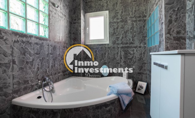 Resale - Villa - San Miguel de Salinas - Las Communicaciones