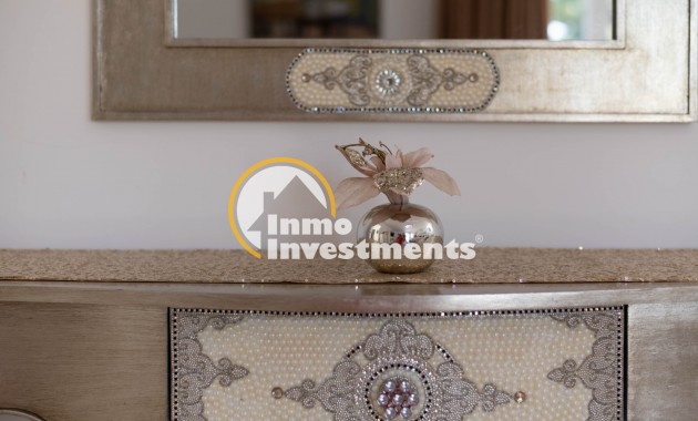 Resale - Villa - San Miguel de Salinas - Las Communicaciones