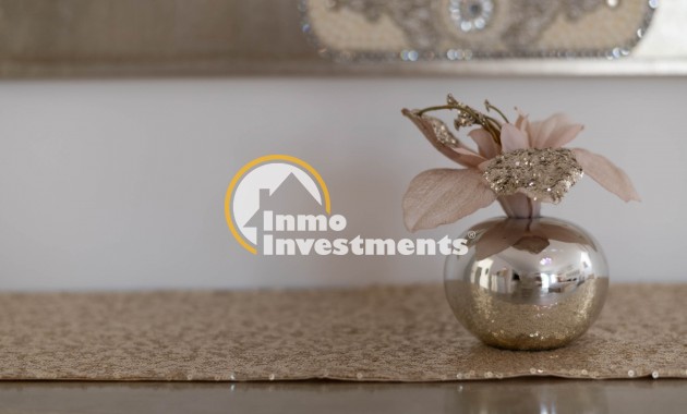 Resale - Villa - San Miguel de Salinas - Las Communicaciones