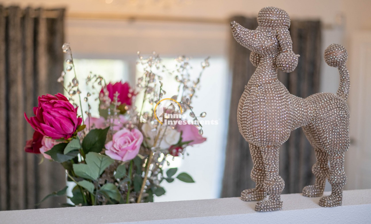 Resale - Villa - San Miguel de Salinas - Las Communicaciones