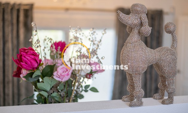 Resale - Villa - San Miguel de Salinas - Las Communicaciones