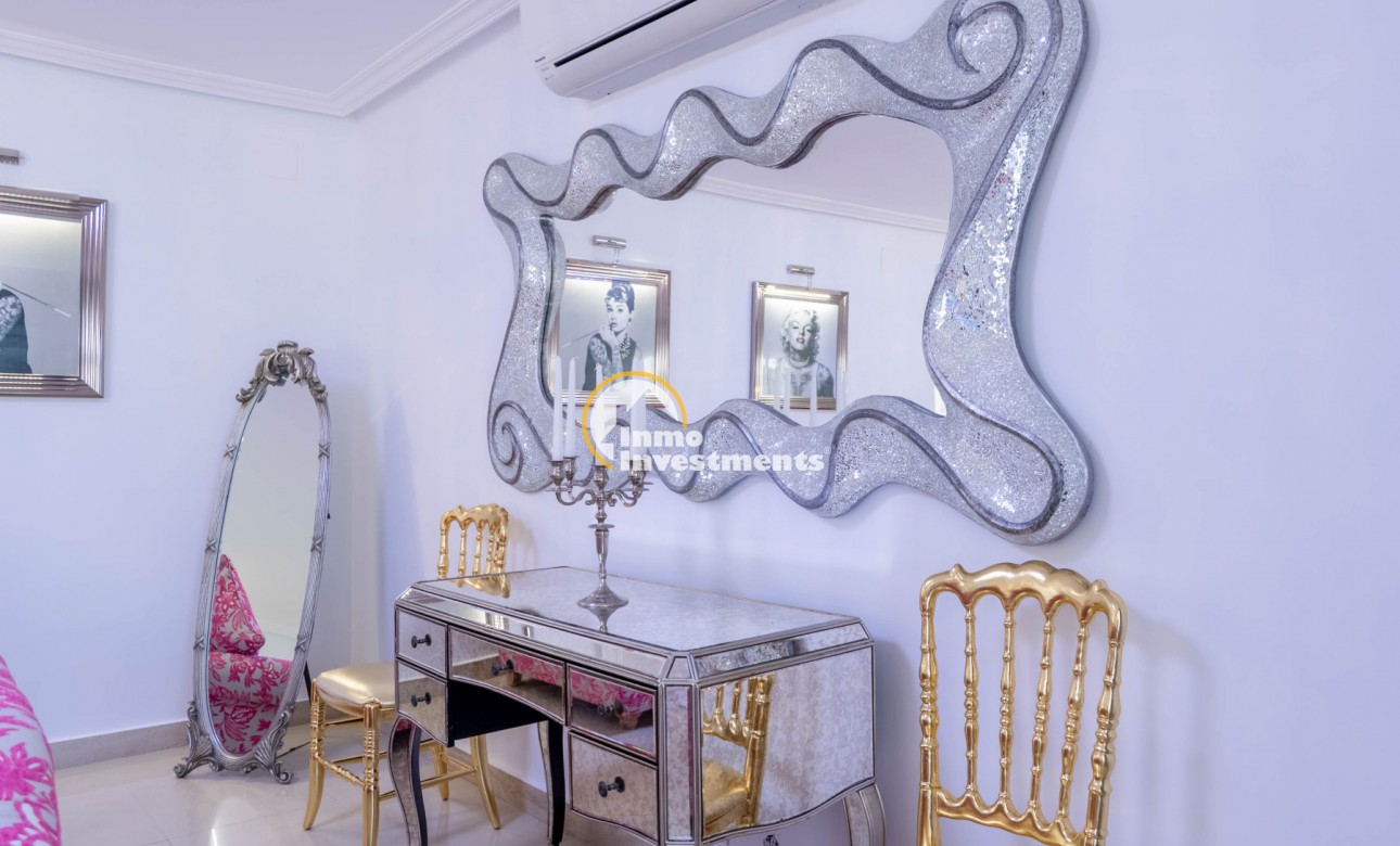 Resale - Villa - San Miguel de Salinas - Las Communicaciones