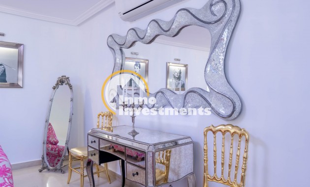 Resale - Villa - San Miguel de Salinas - Las Communicaciones