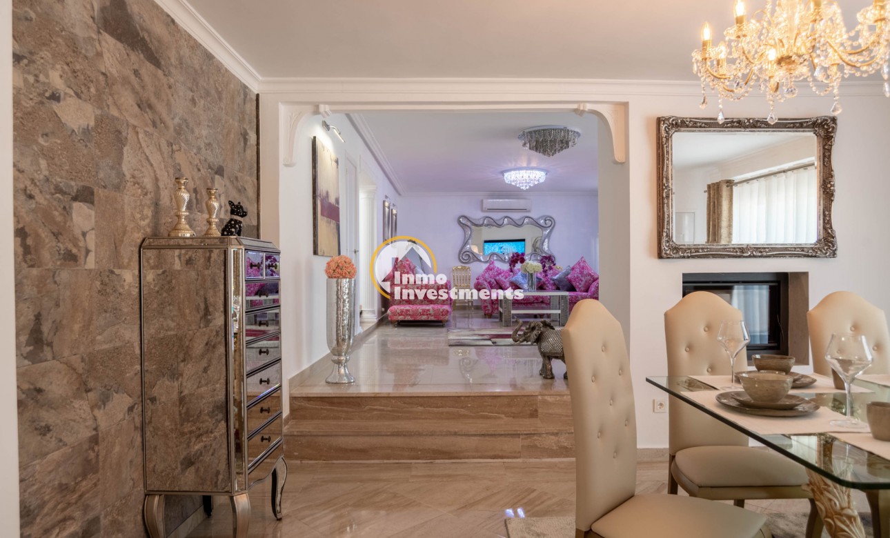 Resale - Villa - San Miguel de Salinas - Las Communicaciones