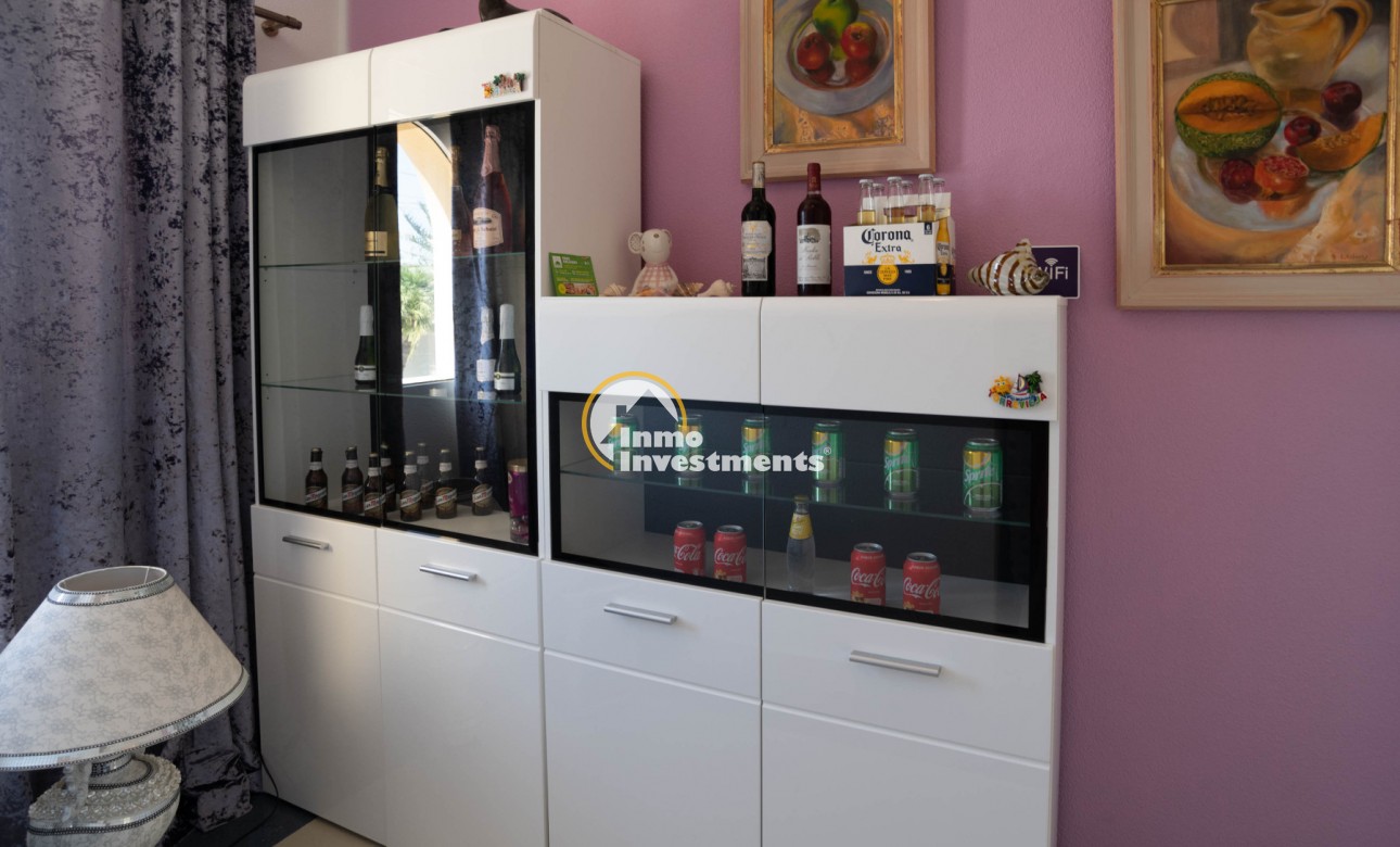 Resale - Villa - San Miguel de Salinas - Las Communicaciones