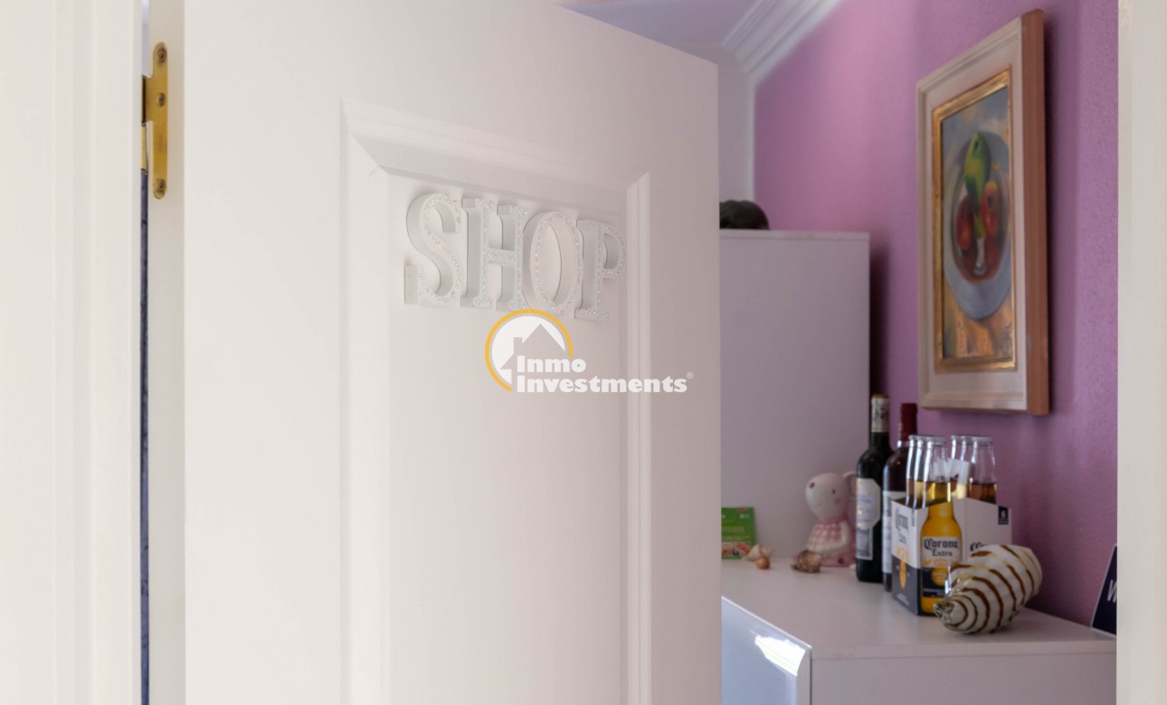 Resale - Villa - San Miguel de Salinas - Las Communicaciones