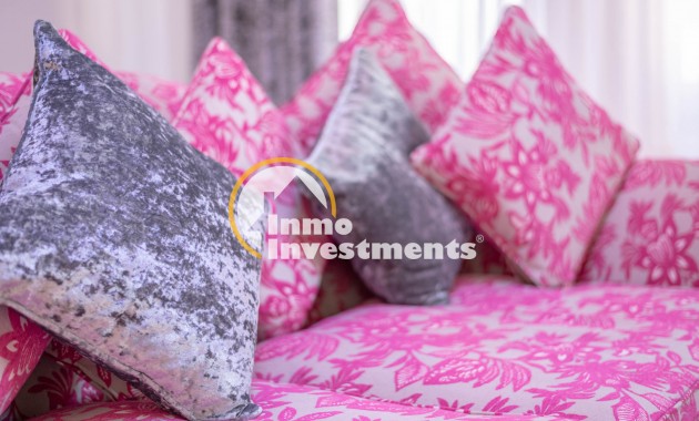 Resale - Villa - San Miguel de Salinas - Las Communicaciones