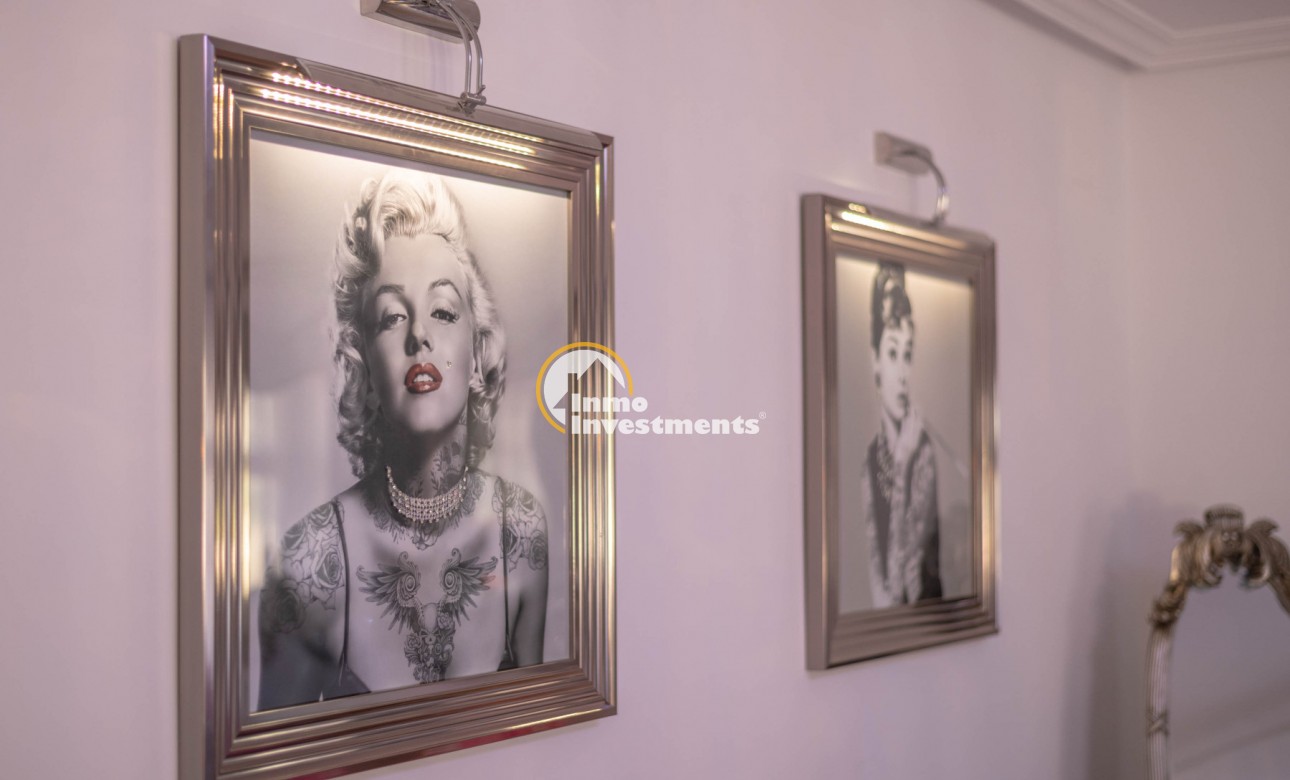 Resale - Villa - San Miguel de Salinas - Las Communicaciones