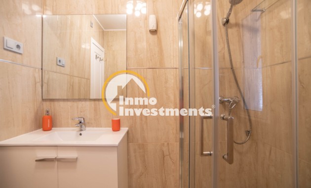 Resale - Villa - San Miguel de Salinas - Las Communicaciones