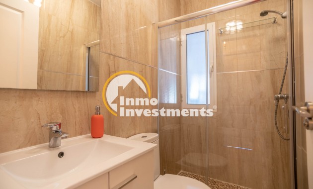 Resale - Villa - San Miguel de Salinas - Las Communicaciones