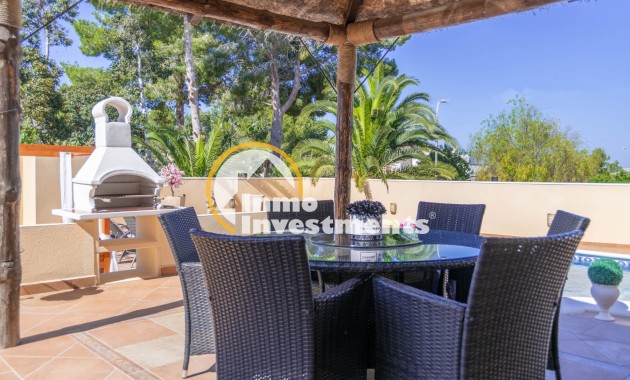 Resale - Villa - San Miguel de Salinas - Las Communicaciones