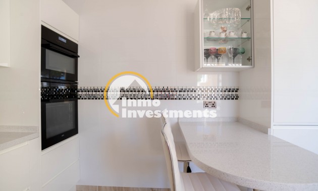 Resale - Villa - San Miguel de Salinas - Las Communicaciones