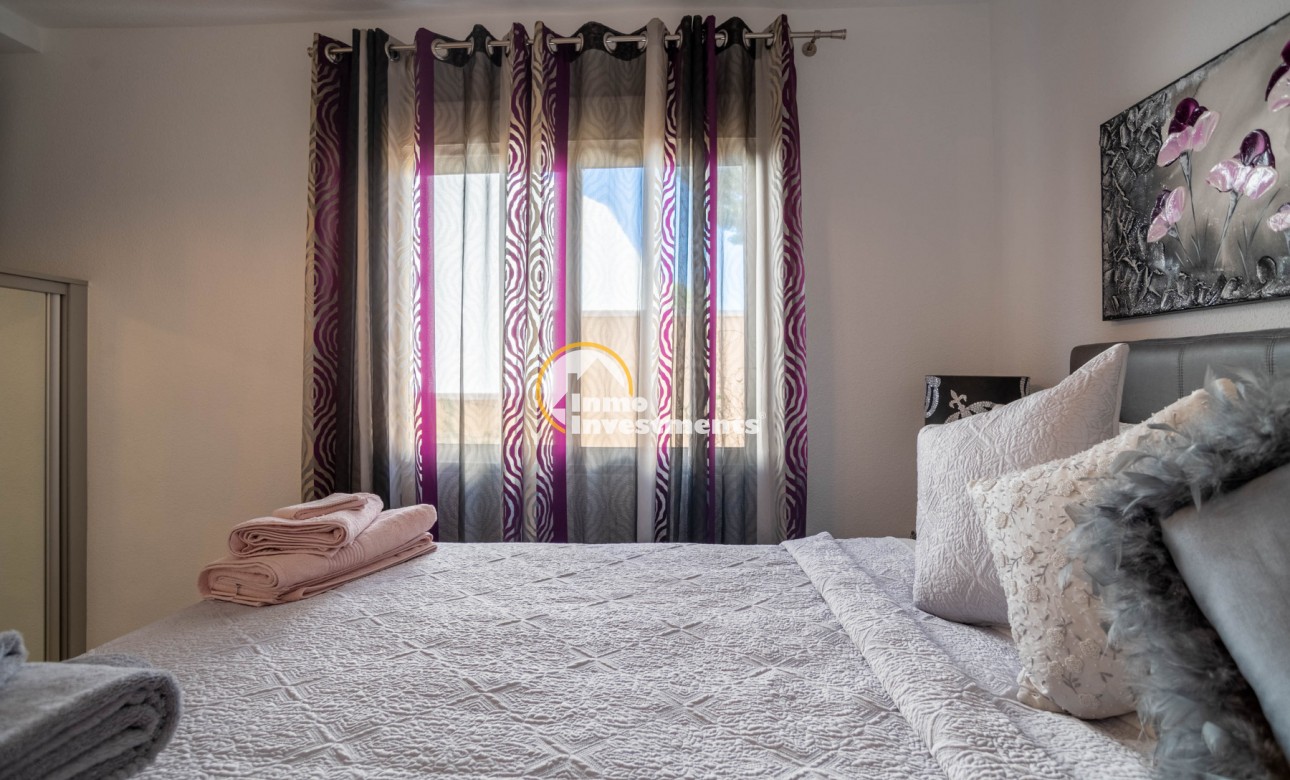 Resale - Villa - San Miguel de Salinas - Las Communicaciones