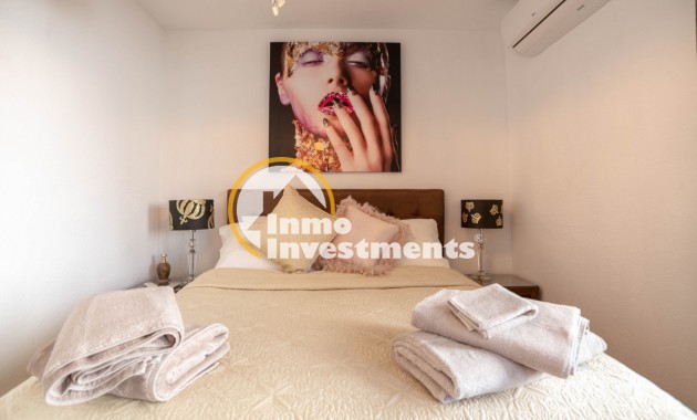 Resale - Villa - San Miguel de Salinas - Las Communicaciones