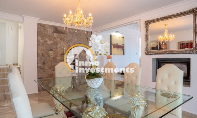 Resale - Villa - San Miguel de Salinas - Las Communicaciones