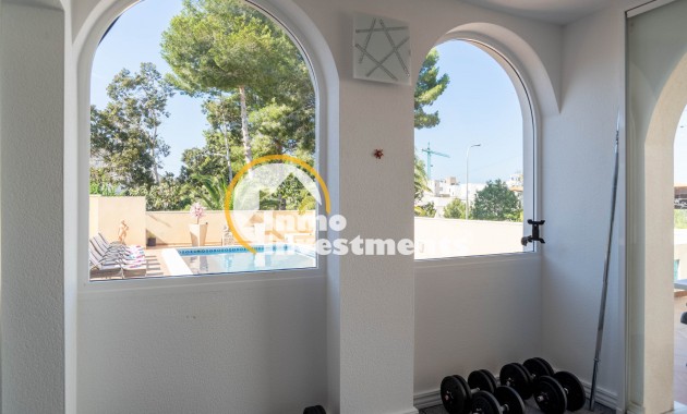 Resale - Villa - San Miguel de Salinas - Las Communicaciones