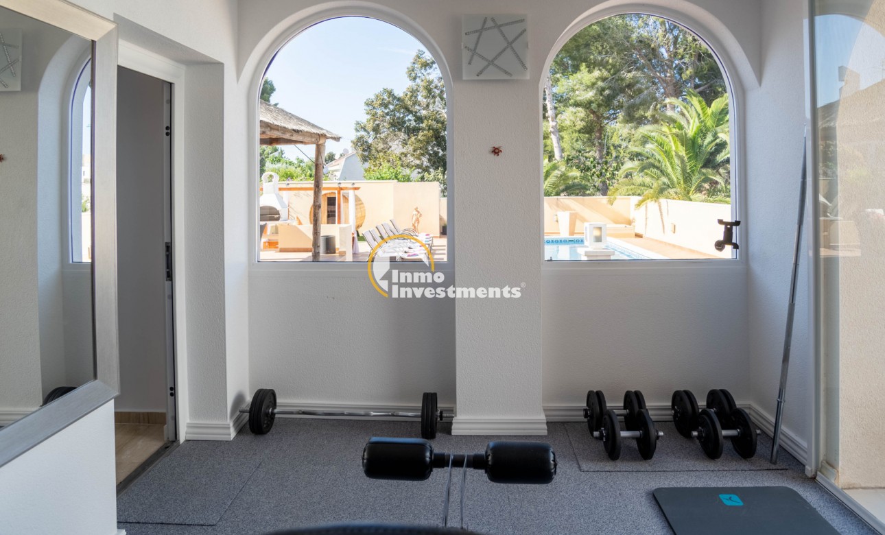 Resale - Villa - San Miguel de Salinas - Las Communicaciones