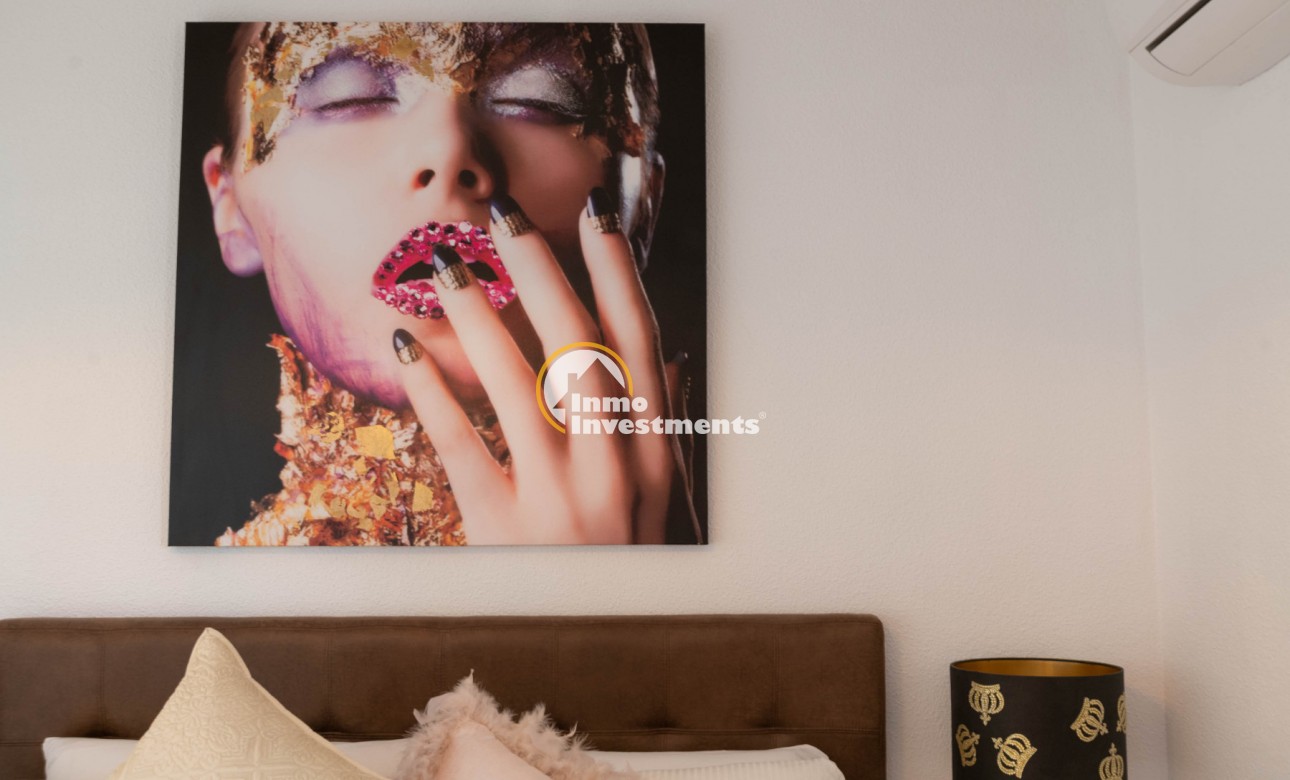 Resale - Villa - San Miguel de Salinas - Las Communicaciones