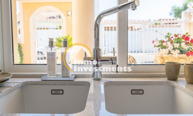 Resale - Villa - San Miguel de Salinas - Las Communicaciones