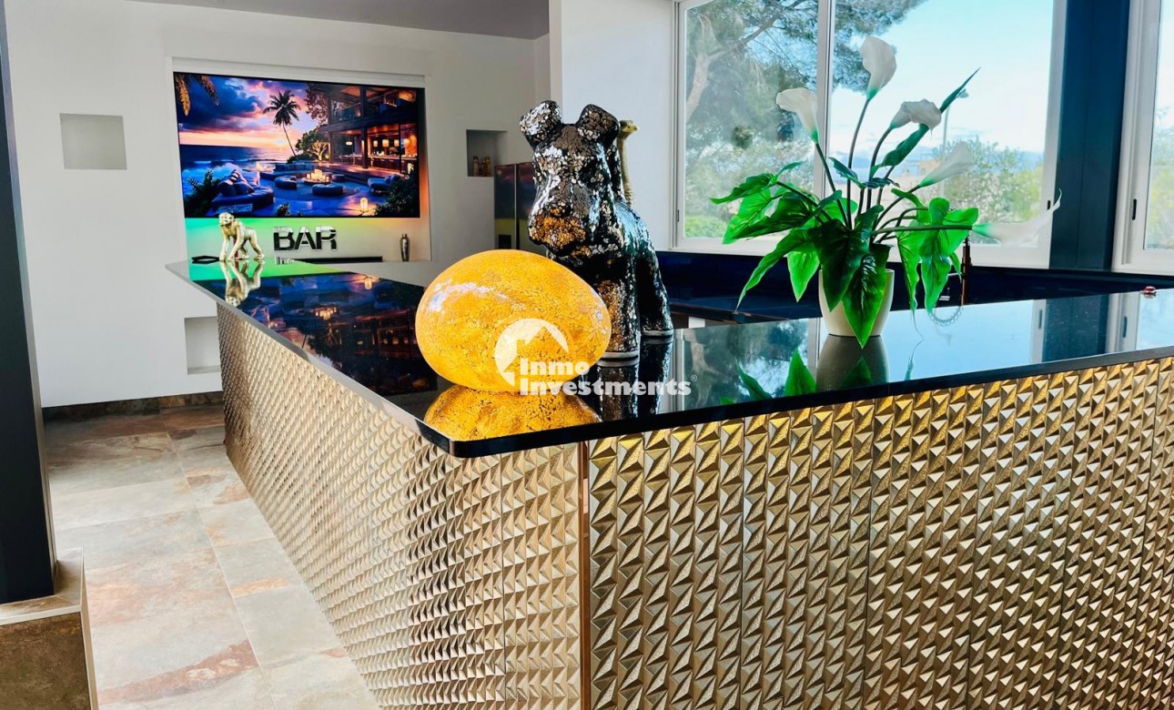 Resale - Villa - San Miguel de Salinas - Las Communicaciones