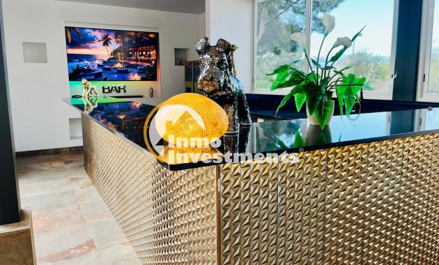 Resale - Villa - San Miguel de Salinas - Las Communicaciones