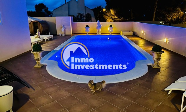 Resale - Villa - San Miguel de Salinas - Las Communicaciones